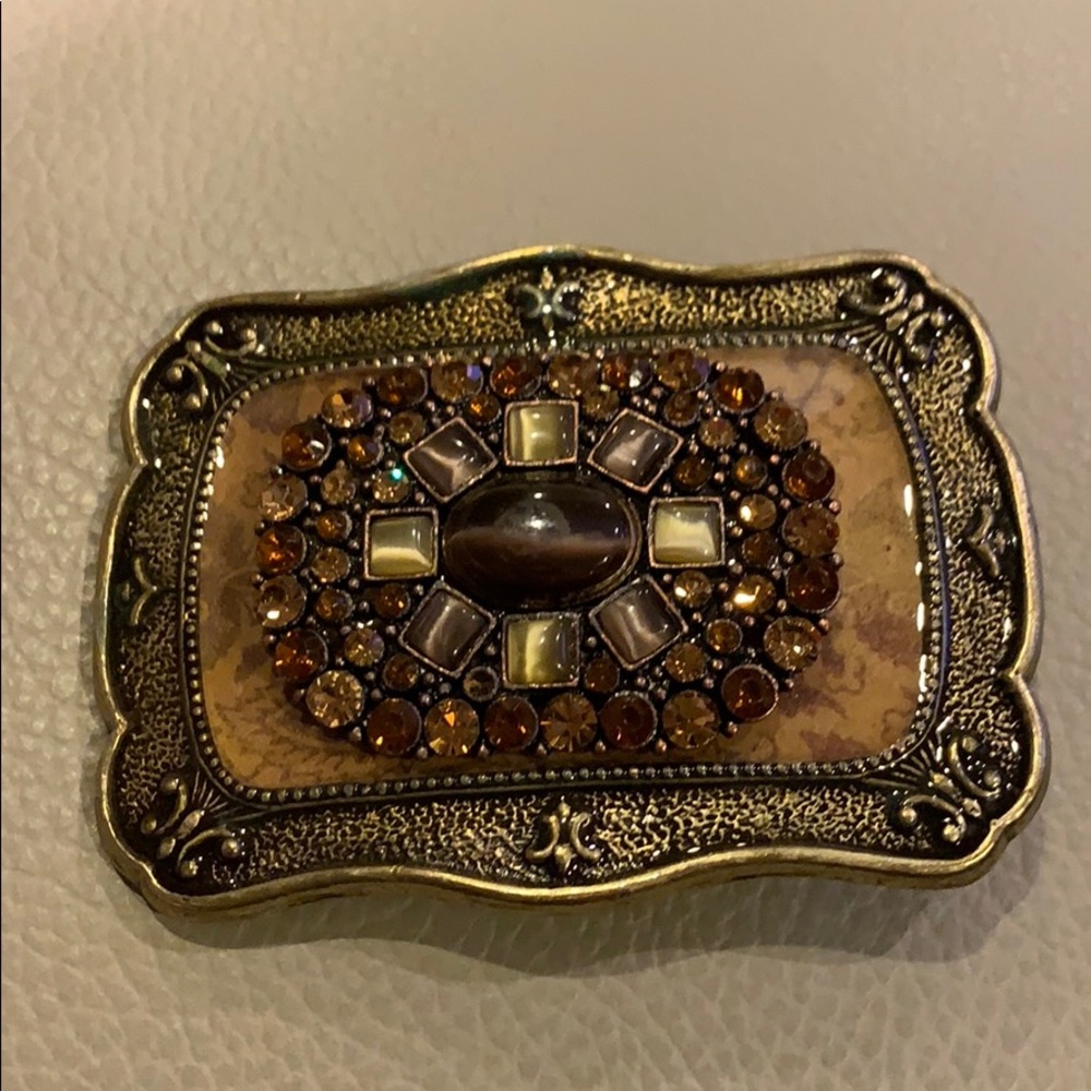 Belt buckle, gold and brown stones , woman’s